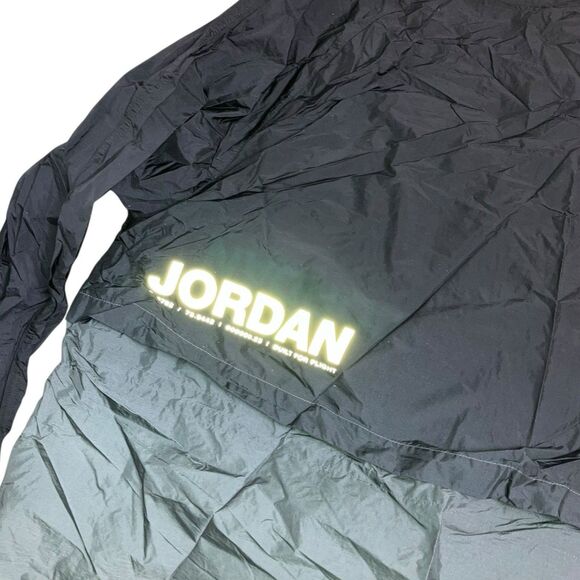 Nike Air Jordan Jacket WMNS XL Black Windbreaker  CU6319-010 Sporty Reflective - Picture 12 of 15